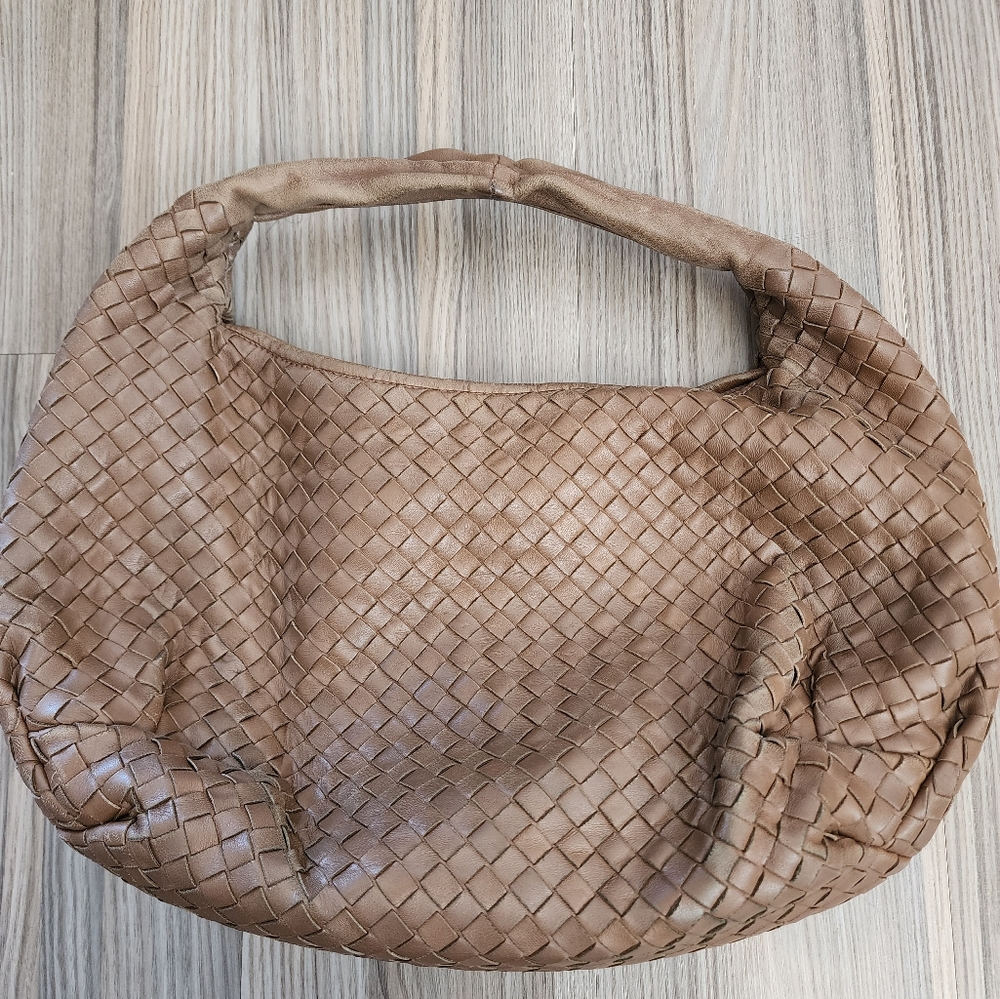 Bottega venetta hobo bag medium